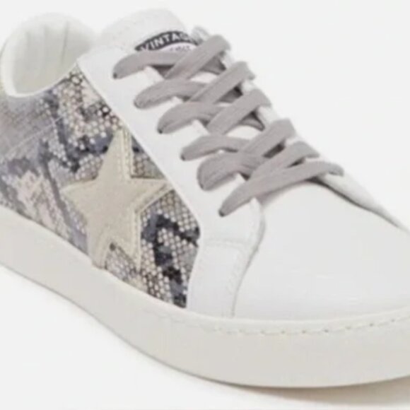 Vintage Havana Shoes - Vintage Havana Bianca gold snake white leather low top sneakers, size 7.5